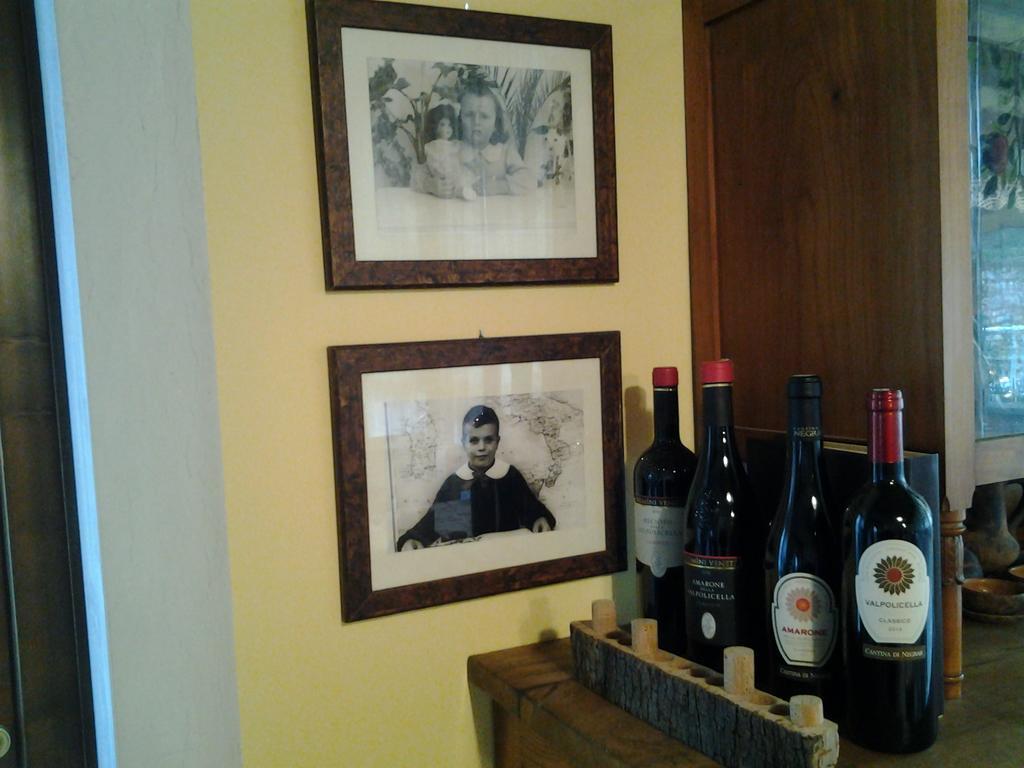 Agriturismo Corte Galvani เนกรา ภายนอก รูปภาพ