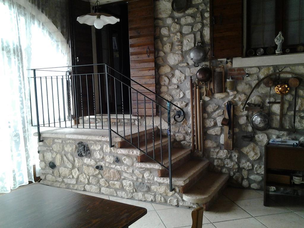 Agriturismo Corte Galvani เนกรา ภายนอก รูปภาพ
