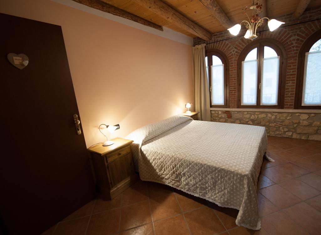 Agriturismo Corte Galvani เนกรา ภายนอก รูปภาพ